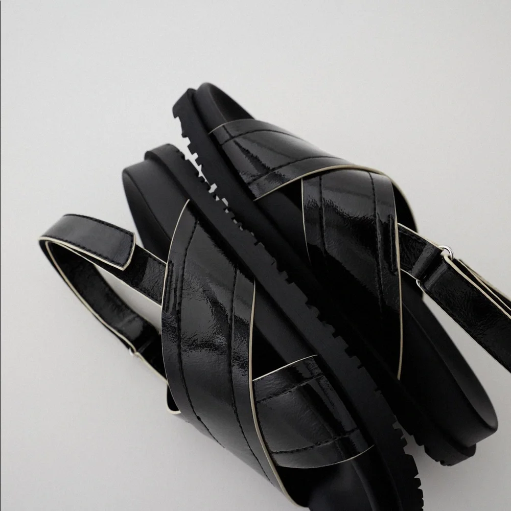 ZARA CROSS STRAP FLAT SANDALS TRF Cross Velcro Dad Sandal no tag 42 final - Picture 12 of 15